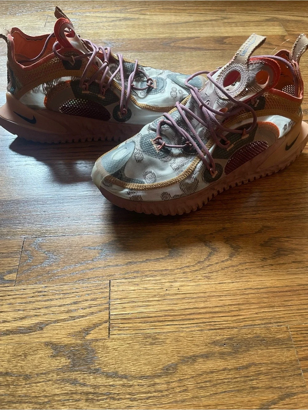 NIKE Flow 2020 ISPA Desert Dust Men’s Size 10